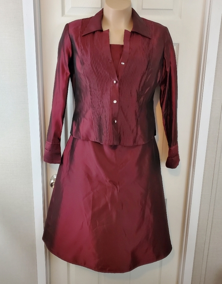 JS Collection 3-Pc. Formal Dress Set - Picture 8 of 16